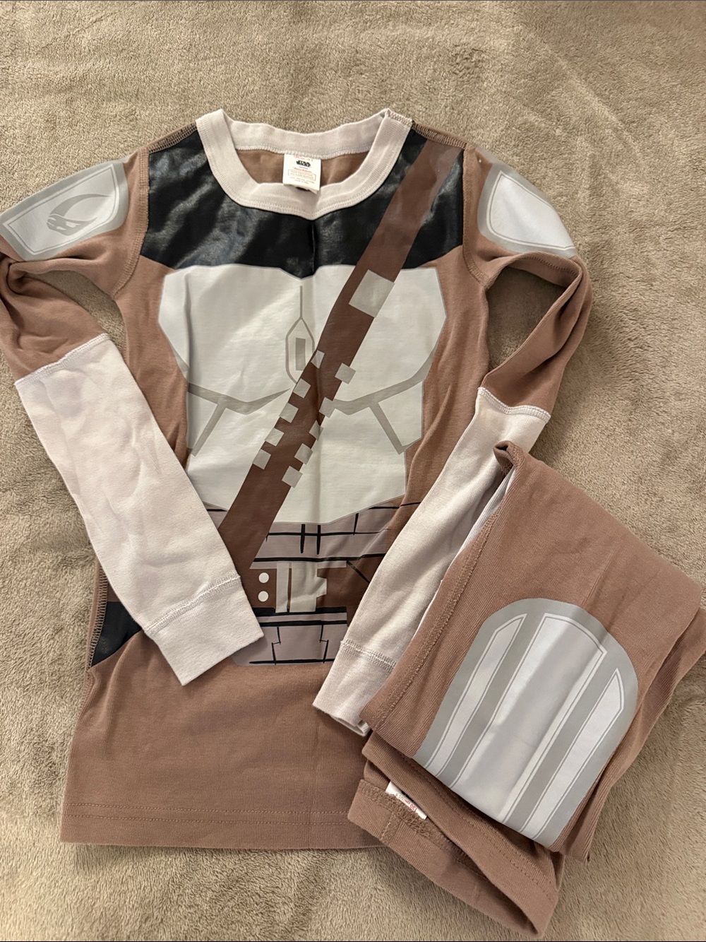 Hanna Andersson Brown and White Star Warrior Pajama Set